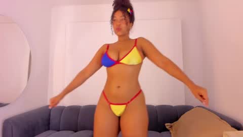 Hanna online show from July 7, 1:04 pm