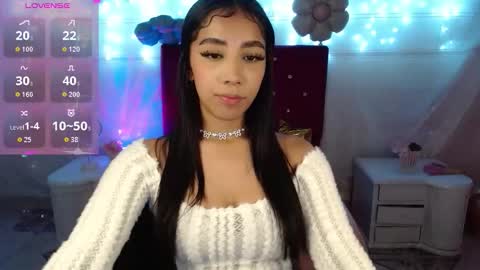 hanna_louse18 online show from September 17, 12:25 am