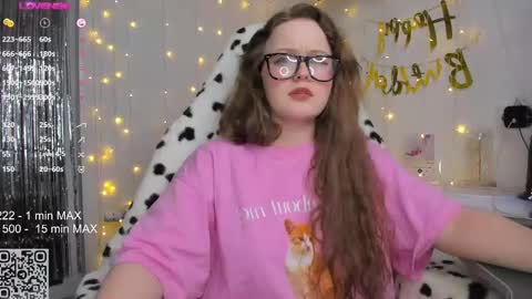 hanna montanas online show from February 5, 8:25 pm