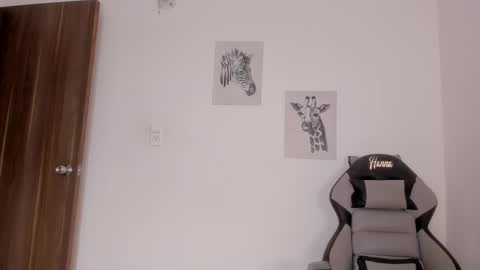 HANNA online show from February 25, 6:22 pm