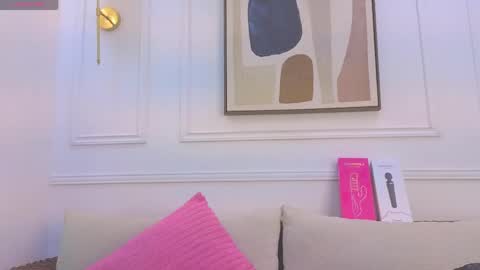 HANNA SOFIA online show from June 5, 10:42 am