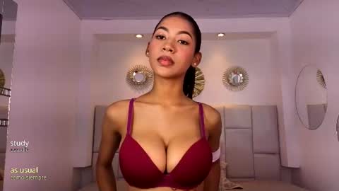 hanna_vic online show from June 19, 9:21 pm