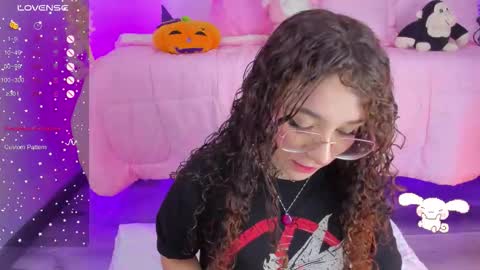 hannacutegod online show from October 25, 4:24 am