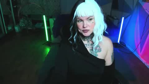 Hannah online show from September 30, 4:34 am