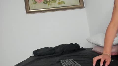 Hannah online show from March 20, 12:59 am