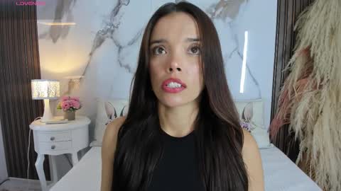 Hannahill69 online show from March 4, 4:42 am