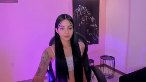 HANNAH J online show from March 2, 7:45 pm