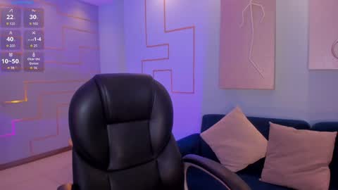 HANNAH J online show from February 5, 9:50 pm