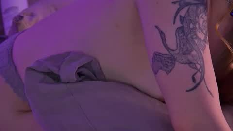 Pearl online show from October 16, 10:48 am