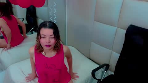 hanna online show from February 14, 8:37 pm
