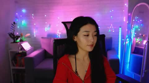 hannarosie online show from November 29, 6:04 pm