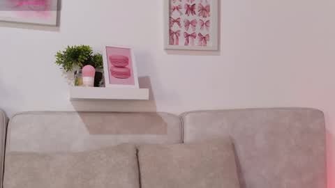 Yumii online show from March 30, 12:49 pm