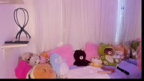 Hannie ws online show from February 14, 2:44 pm