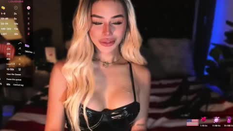 Snapshot of hanny113826 chatting on October 13, 2:02 am hanny113826 online show from October 13, 2:02 am