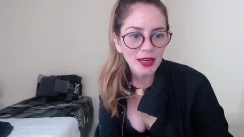 hanny_333 online show from January 3, 12:07 pm