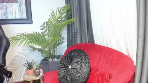 Hanny online show from February 1, 3:03 am