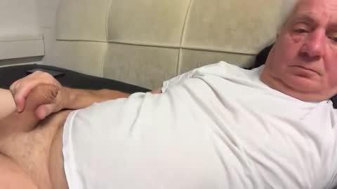 hans66760 online show from November 6, 7:06 pm