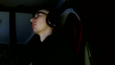 hansole online show from December 1, 10:45 pm