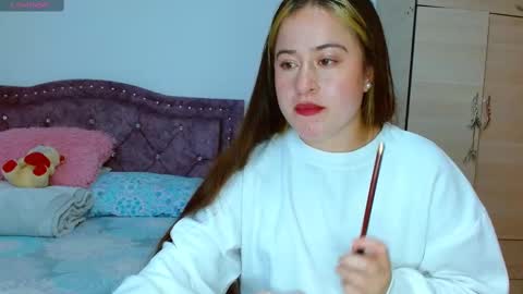 isabella   online show from October 23, 8:21 pm