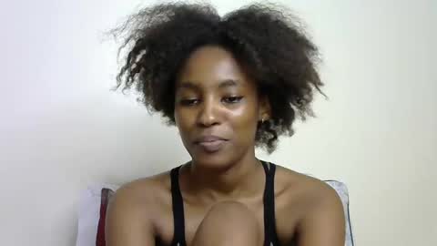 Snapshot of happy_alwayz chatting on March 10, 2:06 am happy_alwayz online show from March 10, 2:06 am