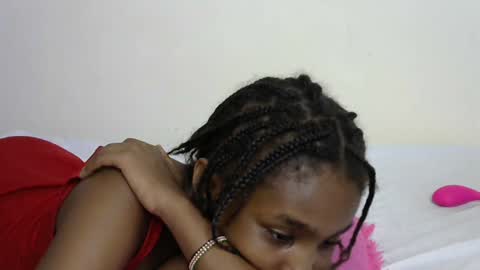 Snapshot of happy_alwayz chatting on February 26, 1:03 am happy_alwayz online show from February 26, 1:03 am
