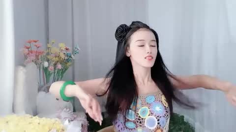 Daisy online show from June 7, 2:39 am