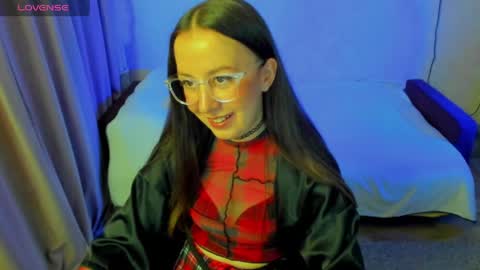 Stephanie online show from May 22, 6:14 pm