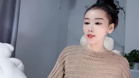 happysweety1688 online show from February 4, 1:09 am