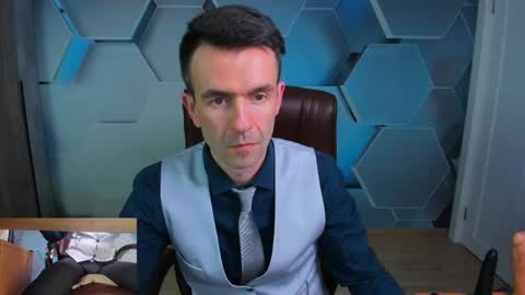 Steve online show from April 24, 12:40 pm