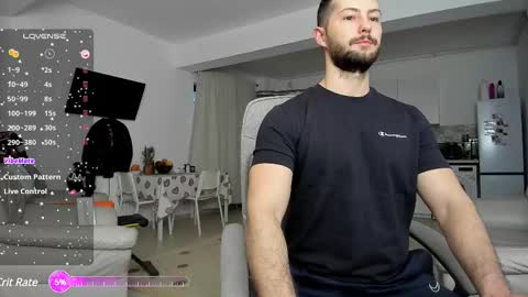 Snapshot of hard_chriss chatting on February 19, 5:05 am Hard Cock online show from February 19, 5:05 am