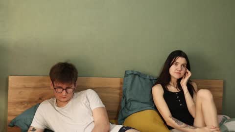 Emily and David online show from January 26, 4:41 am