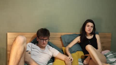 Emily and David online show from January 27, 4:41 am