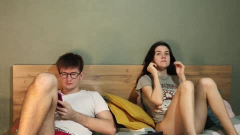 Emily and David online show from January 16, 4:38 am