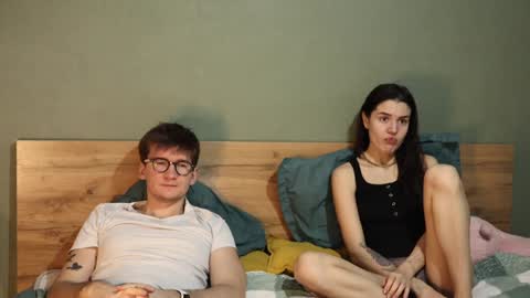 Emily and David online show from February 2, 5:10 am