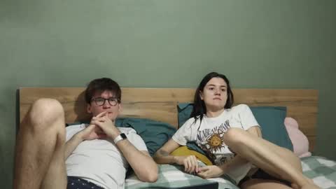 Emily and David online show from February 19, 5:27 am