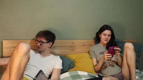 Emily and David online show from January 18, 4:48 am