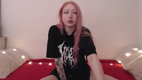 Emily online show from March 1, 11:31 pm