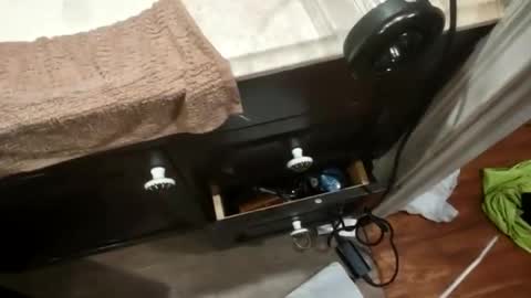 hardforu8675 online show from November 5, 9:00 am