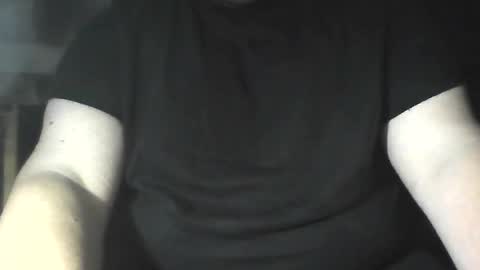 hardfrenchdick17 online show from July 13, 2:26 am