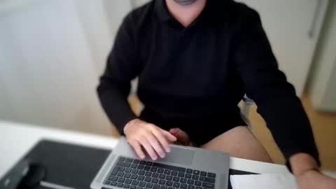 Luca Velour online show from October 15, 2:18 pm