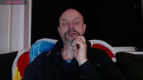MrLazy online show from January 9, 11:45 pm