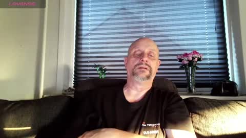 MrLazy online show from July 15, 6:45 pm