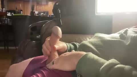 Snapshot of hardnhornyinhalifax chatting on October 27, 3:45 pm hardnhornyinhalifax online show from October 27, 3:45 pm