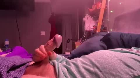 Snapshot of hardnhornyinhalifax chatting on December 6, 6:00 pm hardnhornyinhalifax online show from December 6, 6:00 pm