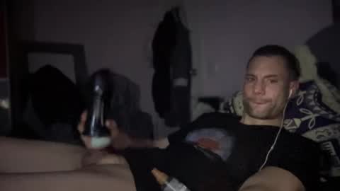 Snapshot of hardnstyle chatting on February 14, 4:58 am HARD AND STYLE online show from February 14, 4:58 am