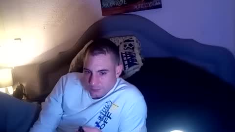 Snapshot of hardnstyle chatting on January 29, 9:17 pm HARD AND STYLE online show from January 29, 9:17 pm