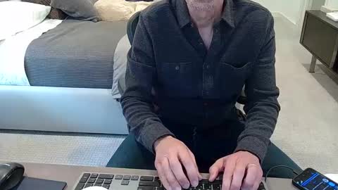 Straight Exhibitionist All Welcome online show from February 10, 8:42 pm