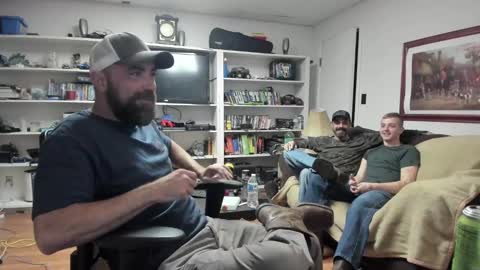 Snapshot of hardworkertn chatting on March 5, 6:23 pm hardworkertn online show from March 5, 6:23 pm