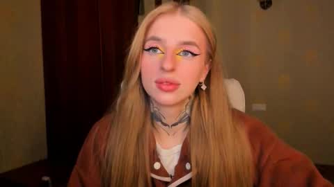 Julia online show from October 4, 5:49 am