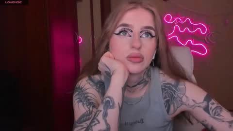 Julia online show from March 12, 5:46 am